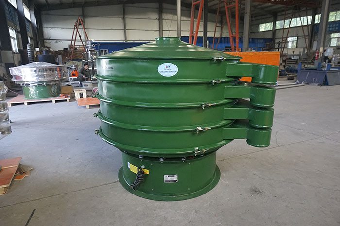 直徑1000mm振動篩主要采用的是碳鋼材質的直徑為1000mm的振動篩,對于層級用戶可根據自己的需求進行選擇。